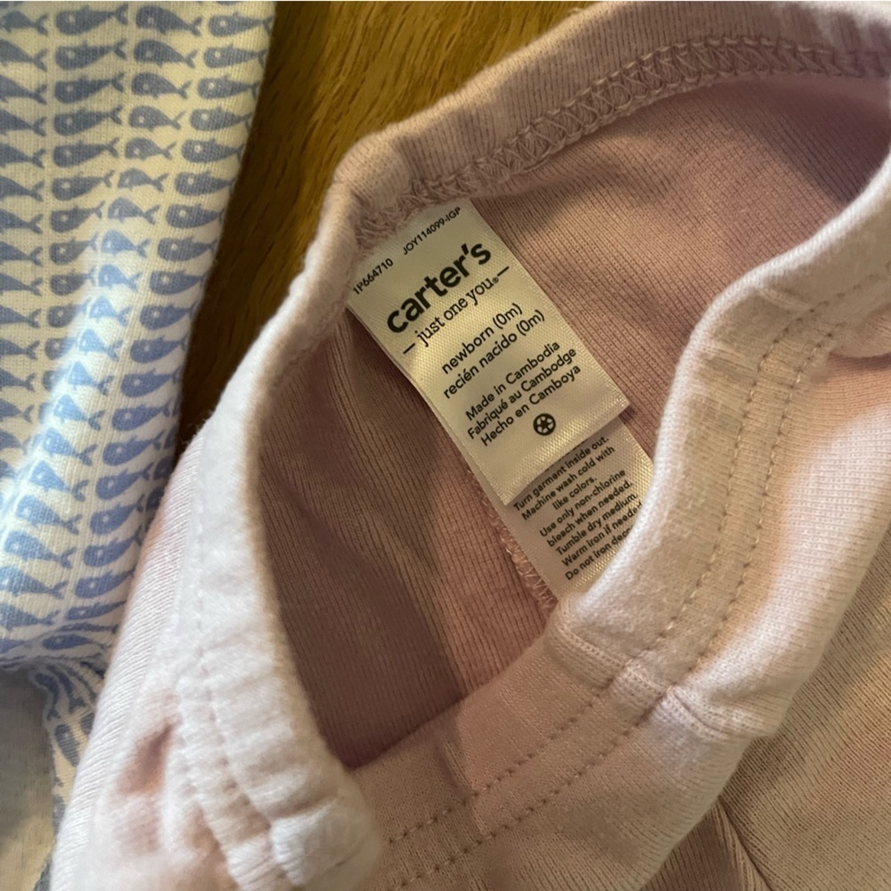Child of Mine Carter’s| Baby Girl New Born Clothing Lot•••Mix of Onesies - Picture 4 of 4